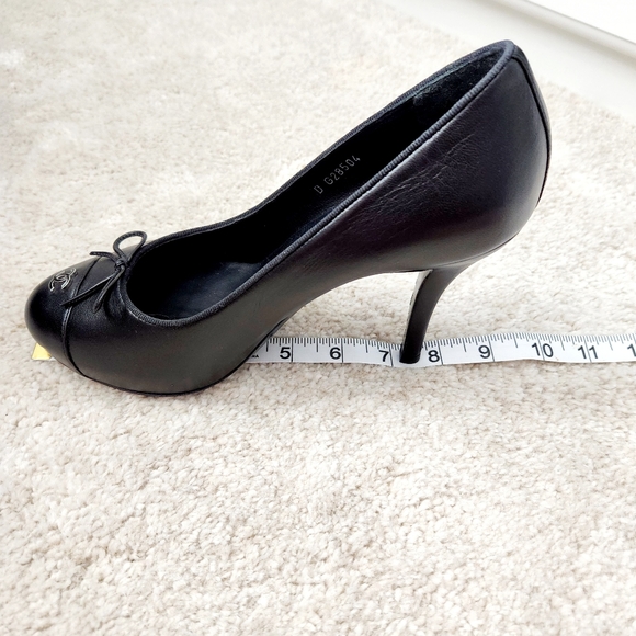 Sold 🌸 CHANEL leather pumps - Picture 11 of 12
